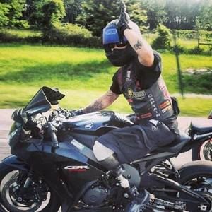 Meet your Posher, Cory